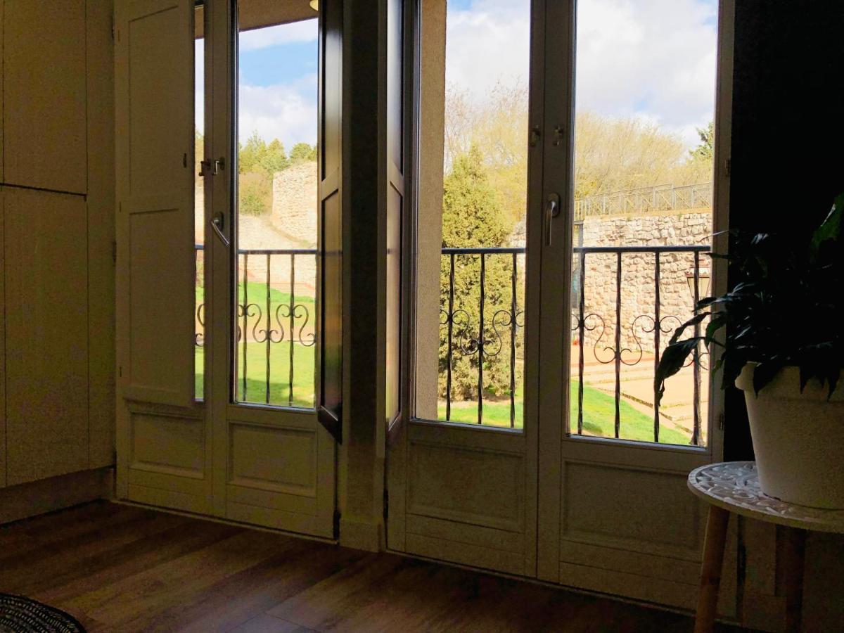 El Capricho Del Arco_Apartamentos Burgos Catedral Экстерьер фото
